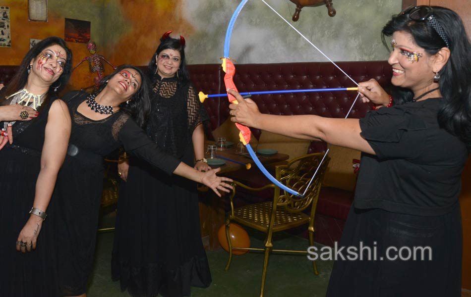 Phankar Ladies Club7