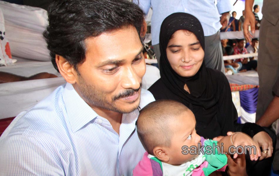 ys jagan mohanreddy now at nallapadu - Sakshi13