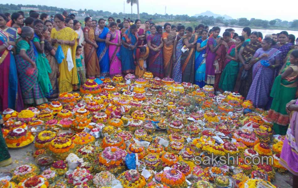 TRS Kavitha Bathukamma Celebrations3