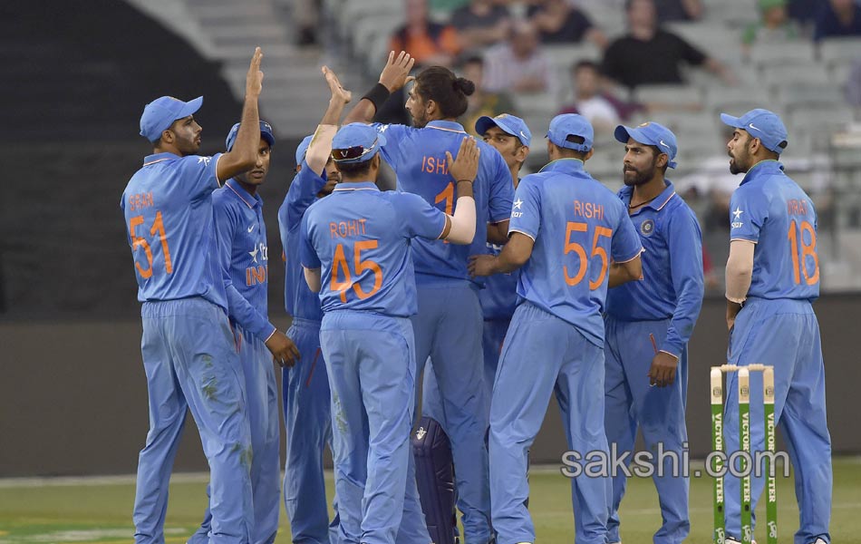 Australia won third one day international match1