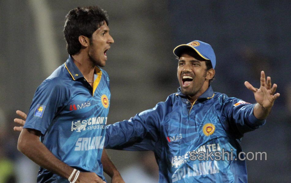 Sri Lanka seamers topple India on green track - Sakshi10