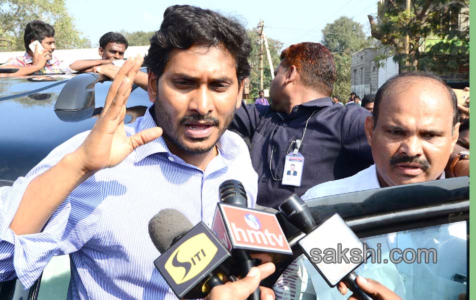 Ys jagan mohan reddy to tour in Krishna district - Sakshi9