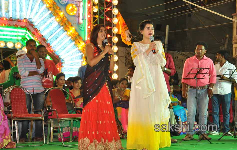 Thousands Witness Chennakesava Rathotsavam7