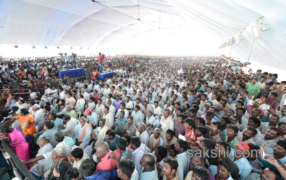 ys jagan mohan reddy launched jala deeksha - Sakshi3