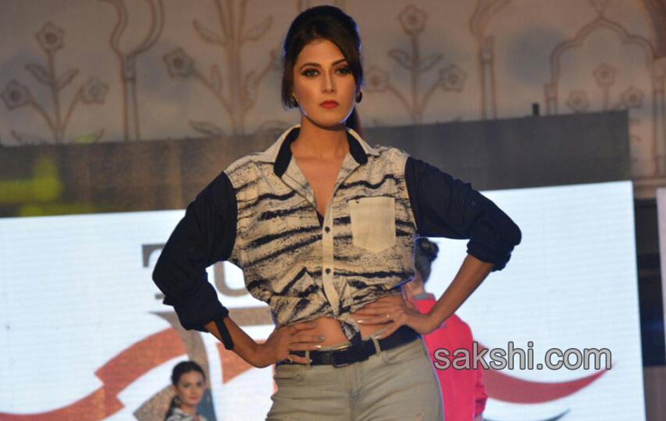 fashion designing - Sakshi4