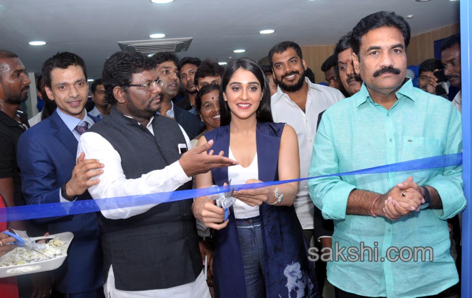 regina cassandra in nellore - Sakshi5