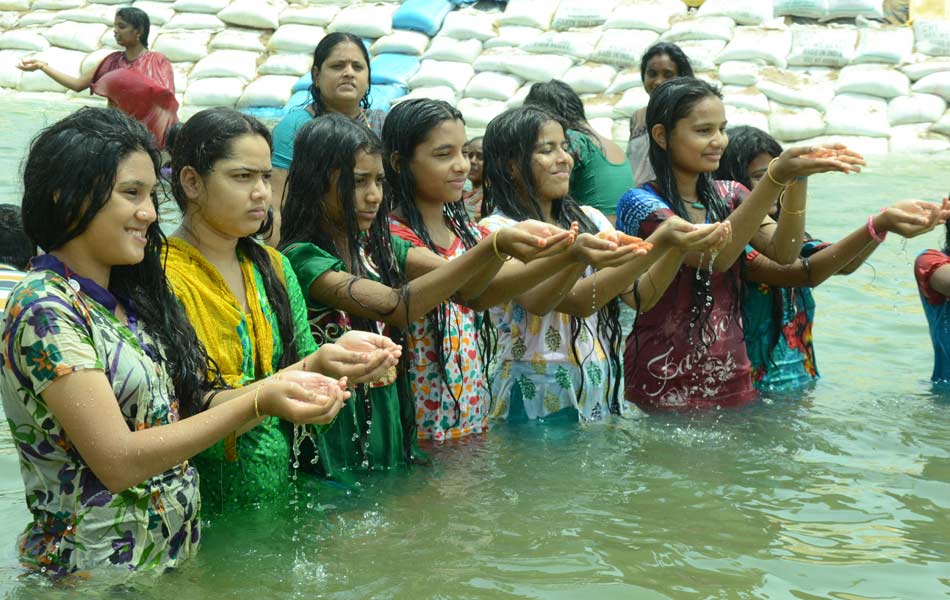Youth feast at puskara ghats7