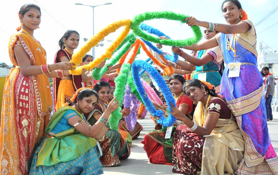 cultural programs in simha vahana seva2