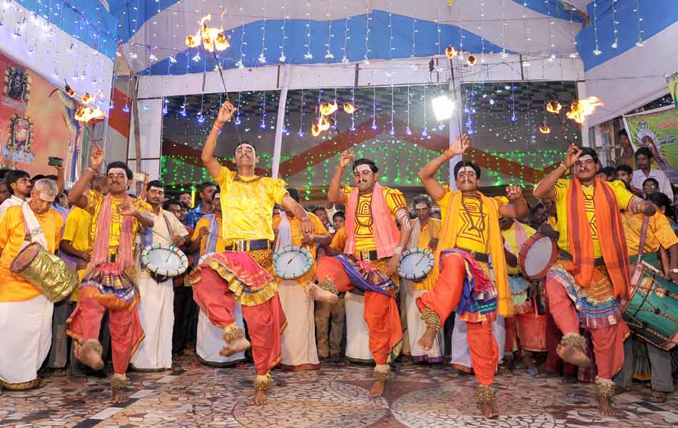 Vasavi Gramotsvam - Sakshi10
