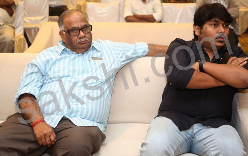 Naresh Intlo Deyyam Nakem Bhayam trailer release8