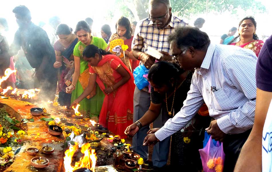 Karthika Somavara Puja8
