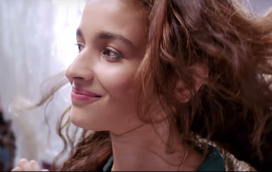 Dear zindagi movie stills9
