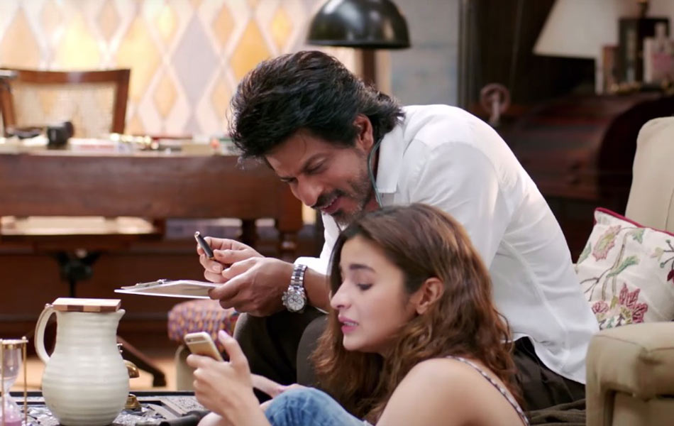Dear zindagi movie stills14