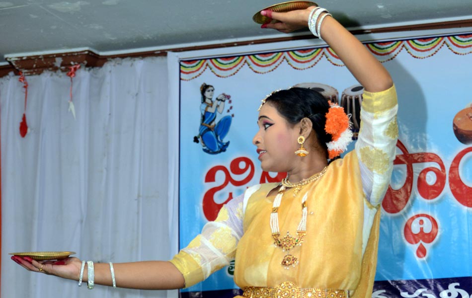 Youth festival rocking - Sakshi1