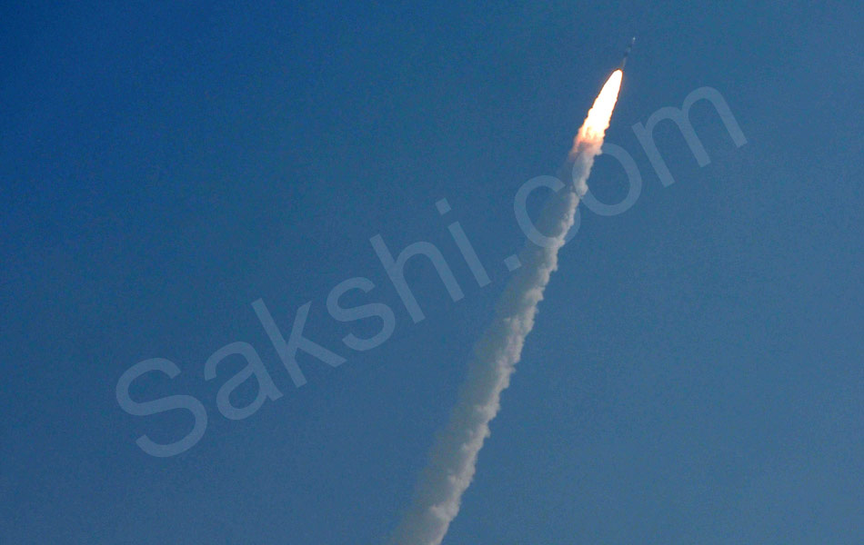 PSLV C36 lifts off from Satish Dhawan Space Center in Sriharikota4