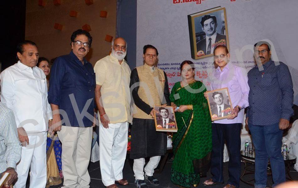 Devudulanti Manishi Book Launch12