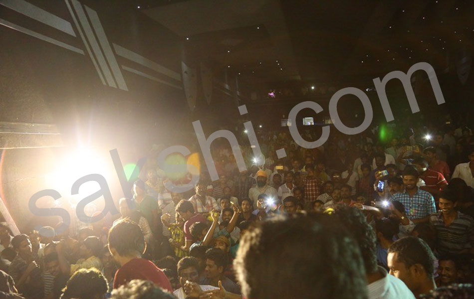 saptagiri express movie team theater12