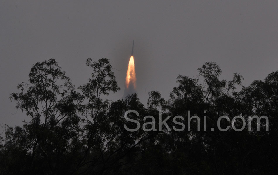 isro lauches pslvc3718