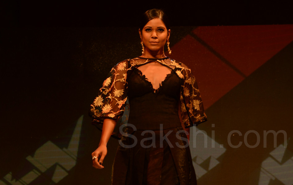 fashionshow in hyd17