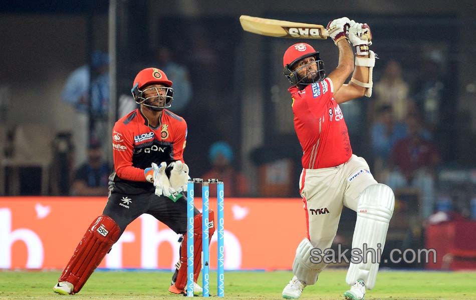 Kings XI Punjab won with Royal Challengers Bangalore2