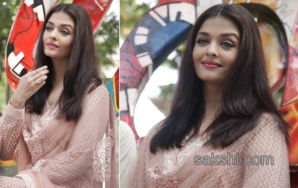 Aishwarya Rai Inaugurates The Paradise Garden2