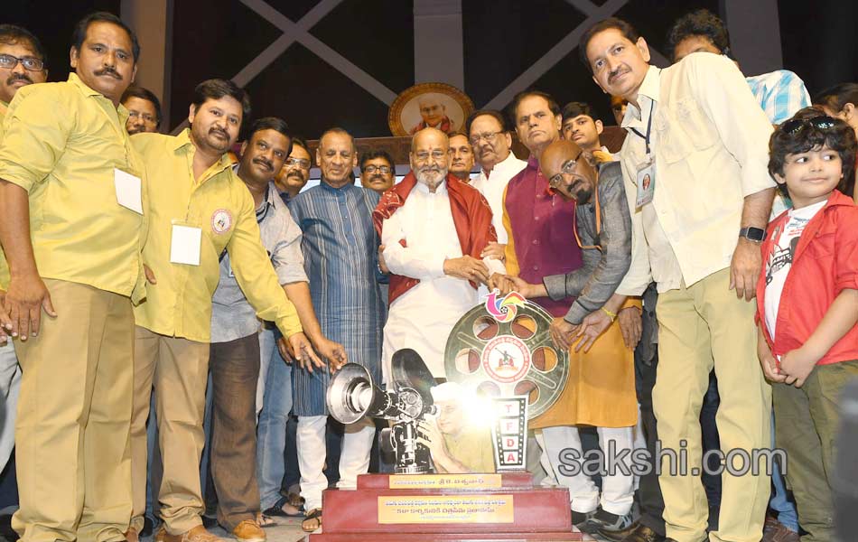 K Vishwanath Dadasaheb Phalke award Celebration on JRC Convention12