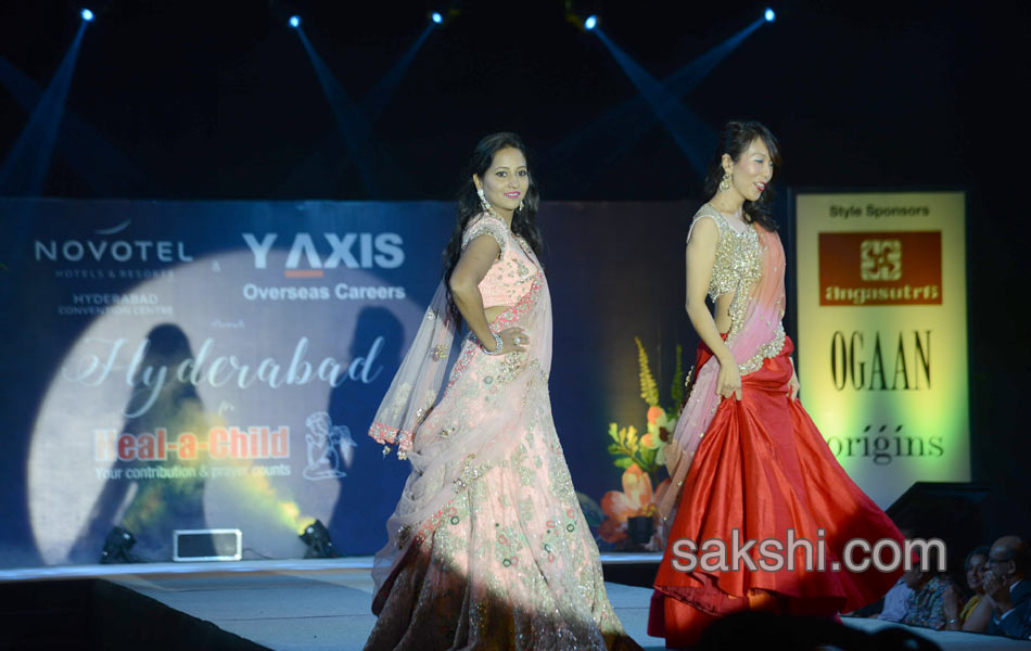 fashion show adurs - Sakshi10