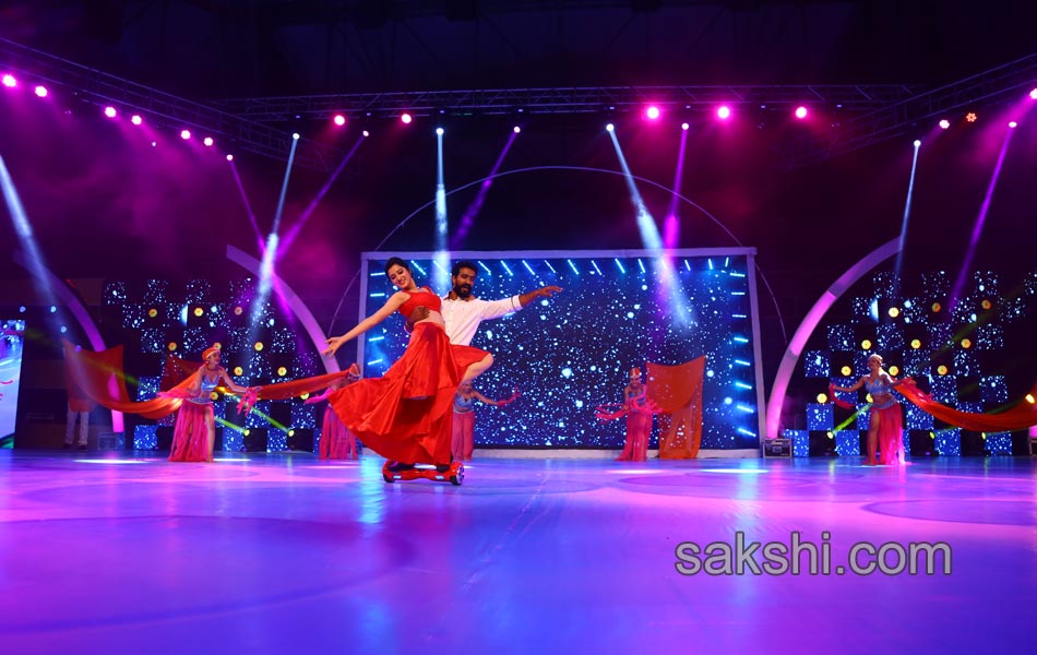 Santosham South India Film awards12