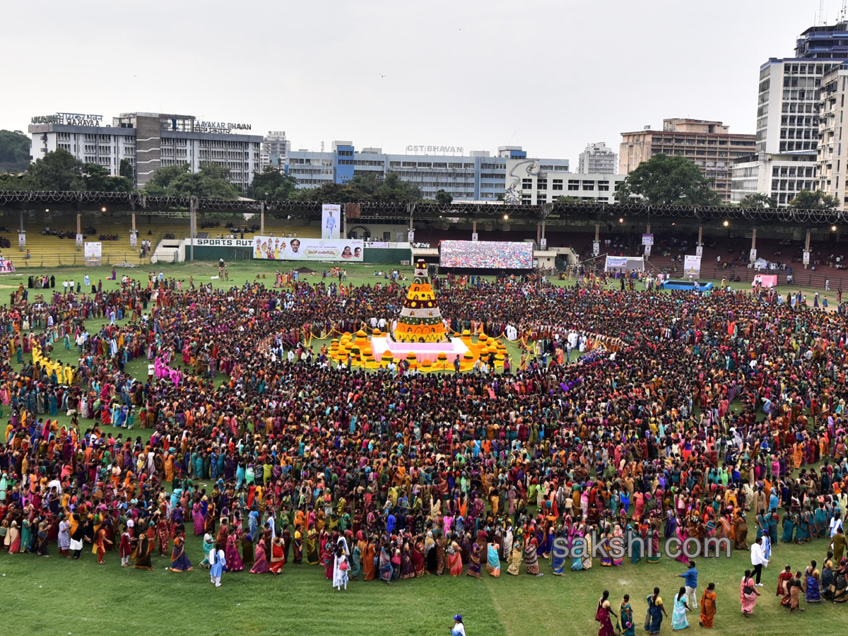 Bathukamma Celebrations at LB Stadium3