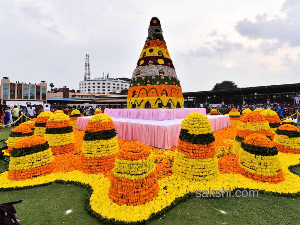Bathukamma Celebrations at LB Stadium5