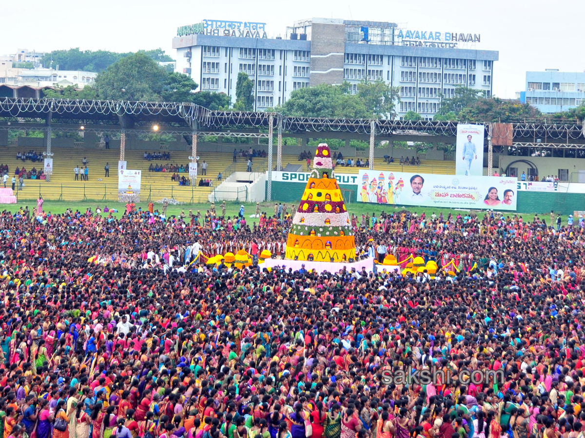 Bathukamma Celebrations at LB Stadium7