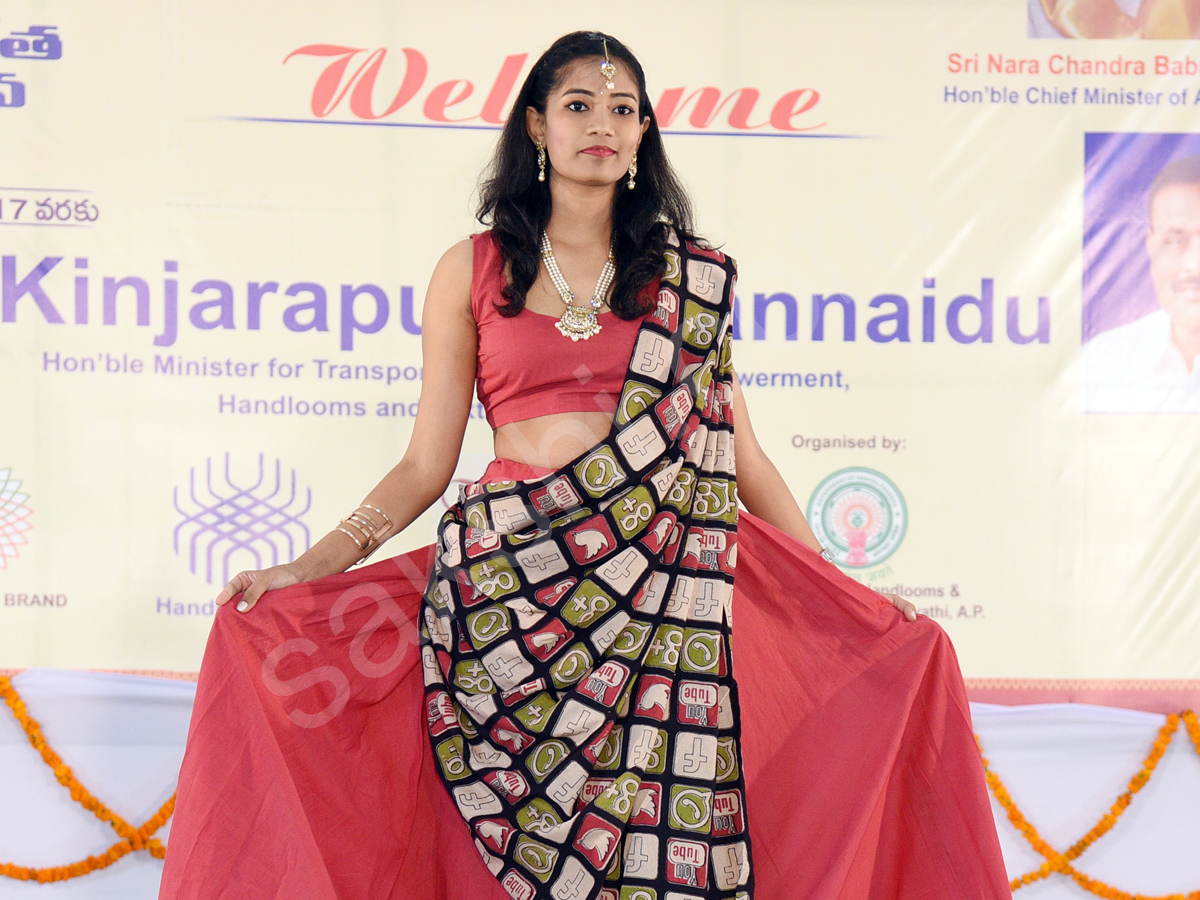 Handmade fashion show in kakinada14