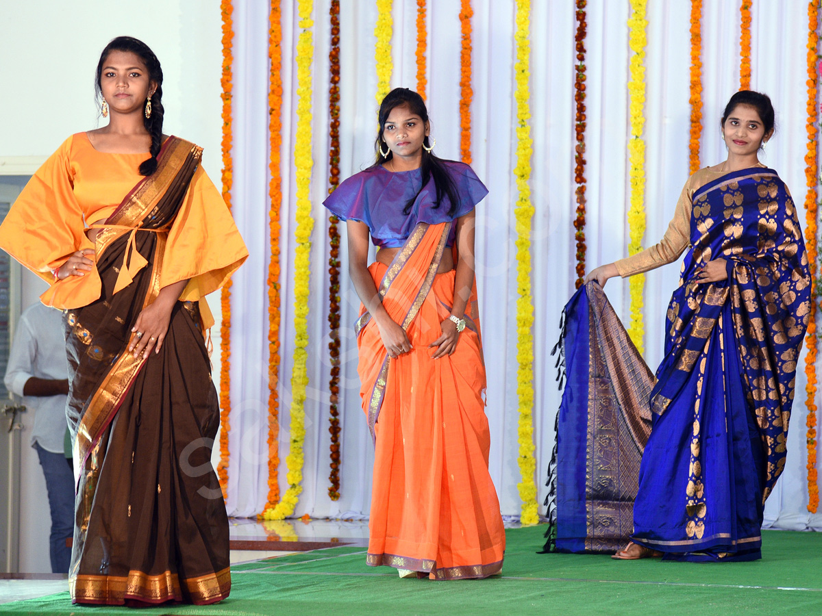 Handmade fashion show in kakinada3