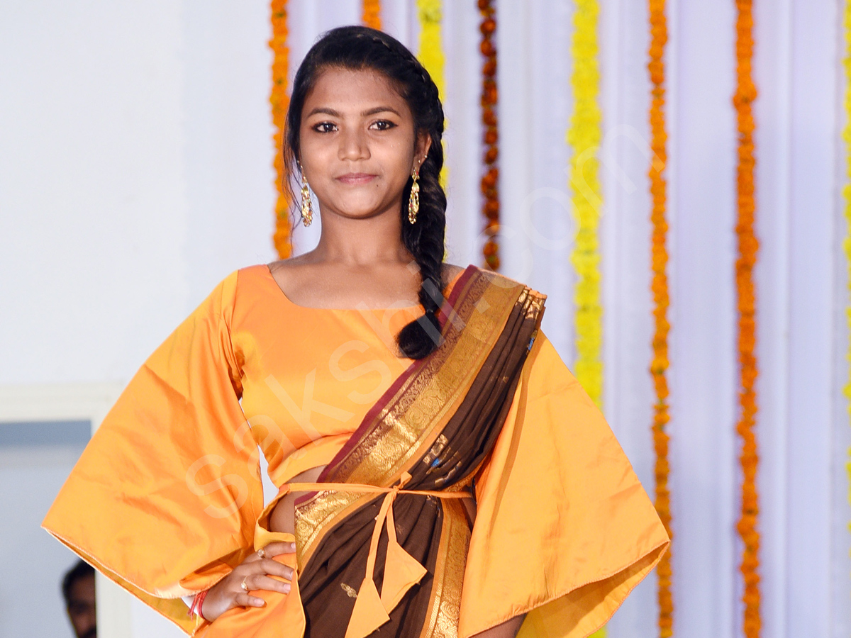 Handmade fashion show in kakinada8