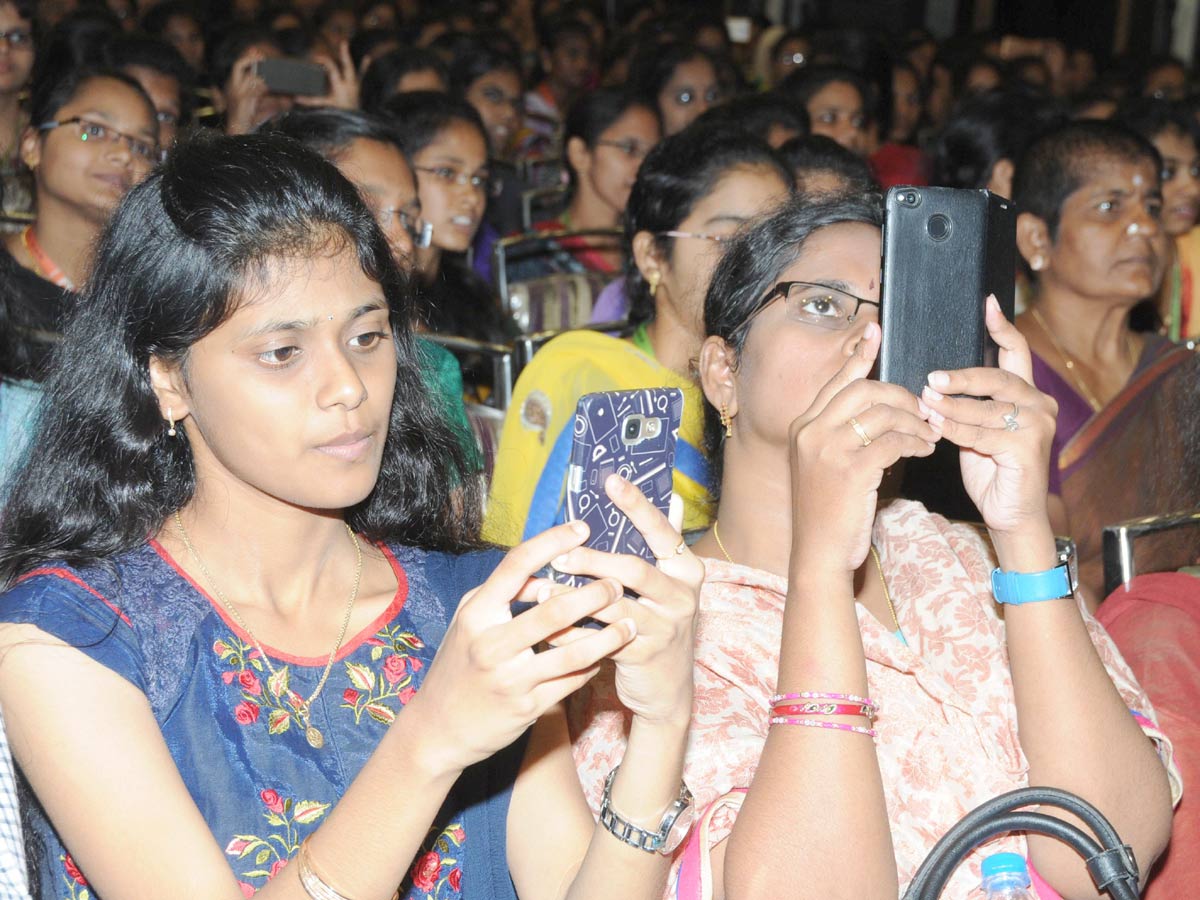 Ys Jagan Yuvabheri at Anantapur - Sakshi17