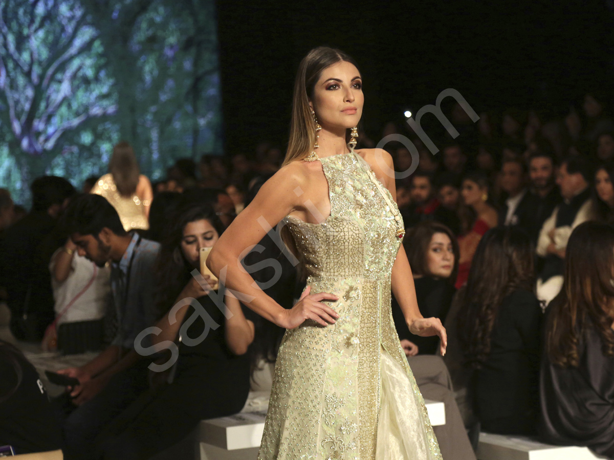 pakistan bridal fashion week2
