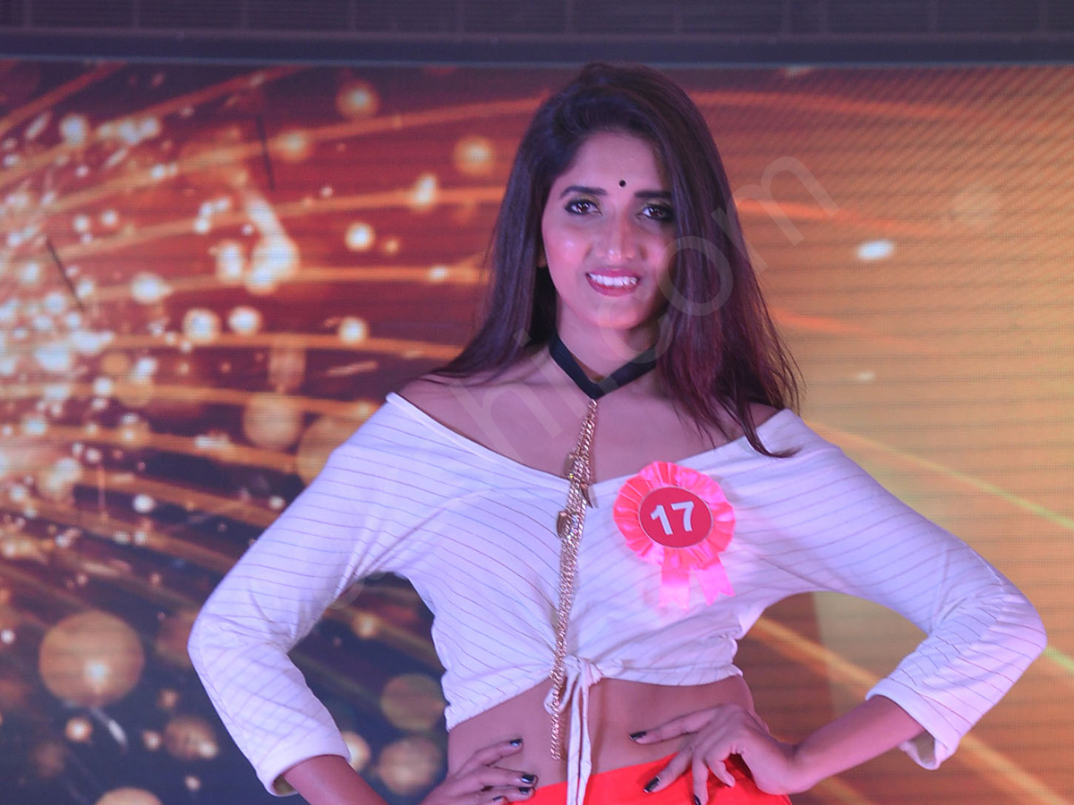 mister and misses trends 2017 in hyderabad - Sakshi1