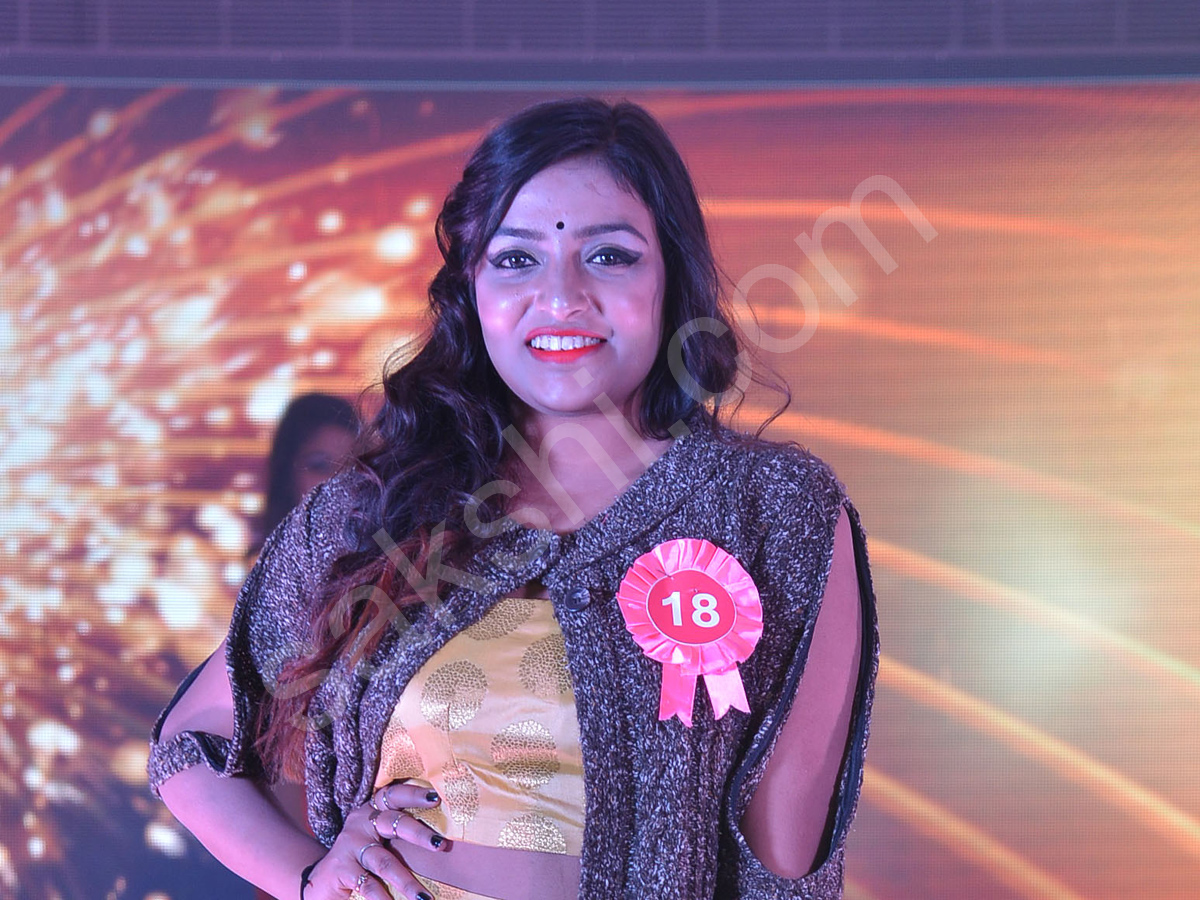 mister and misses trends 2017 in hyderabad - Sakshi5