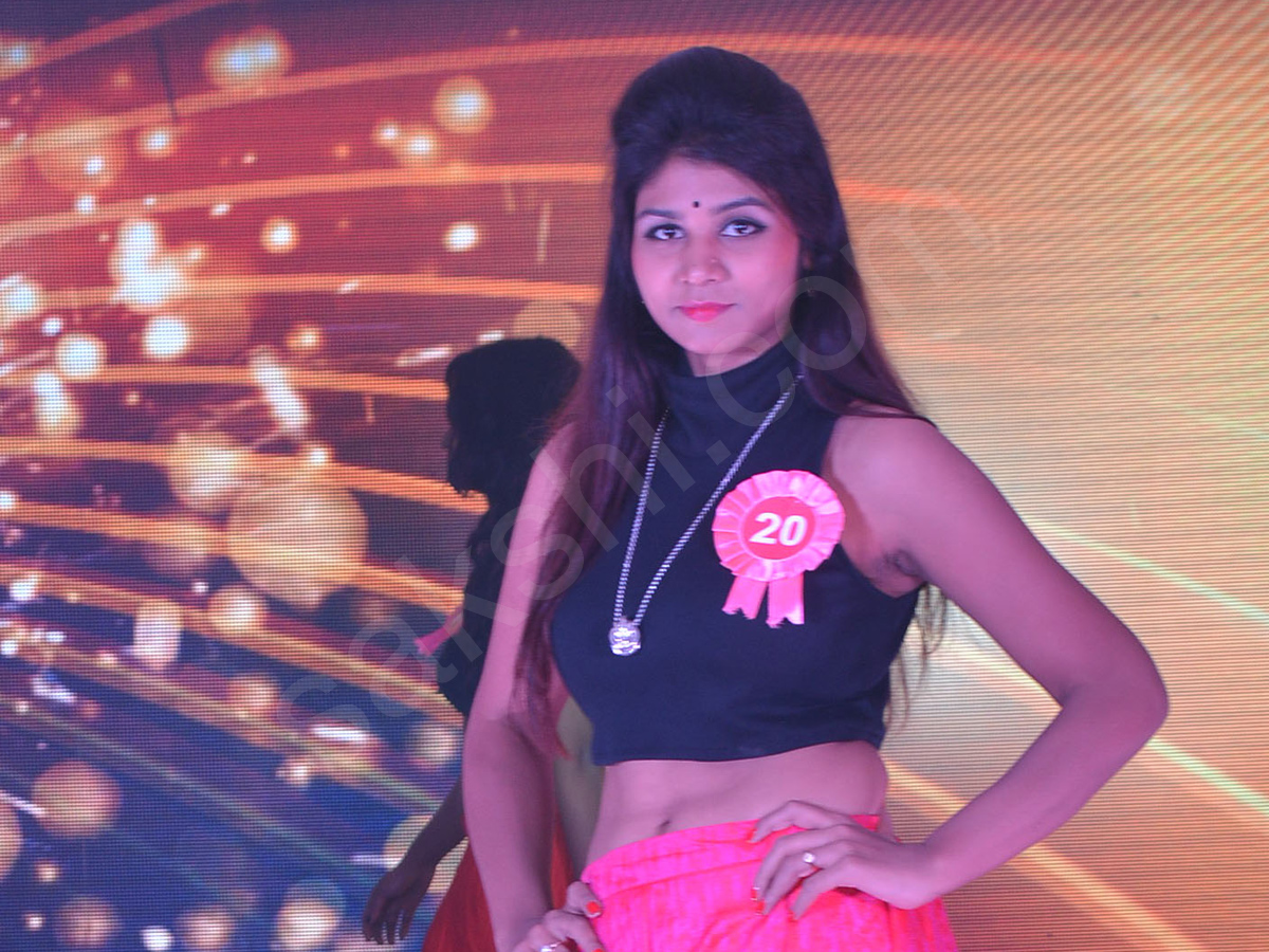 mister and misses trends 2017 in hyderabad - Sakshi7