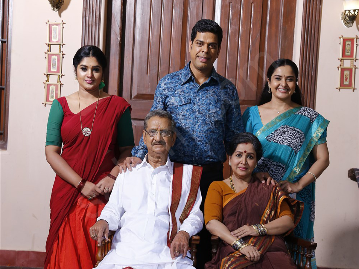 prematho mee karthik movie photos - Sakshi6