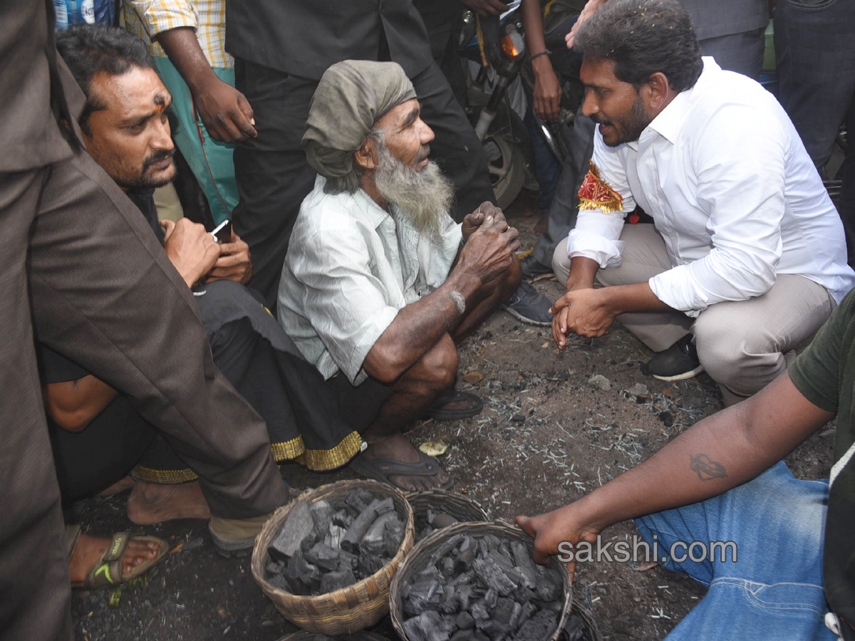 ys jagans day five prajasankalpayatra ends in Proddatur - Sakshi26