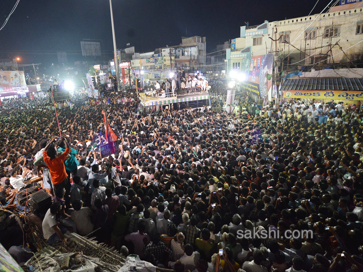 ys jagans day five prajasankalpayatra ends in Proddatur - Sakshi7