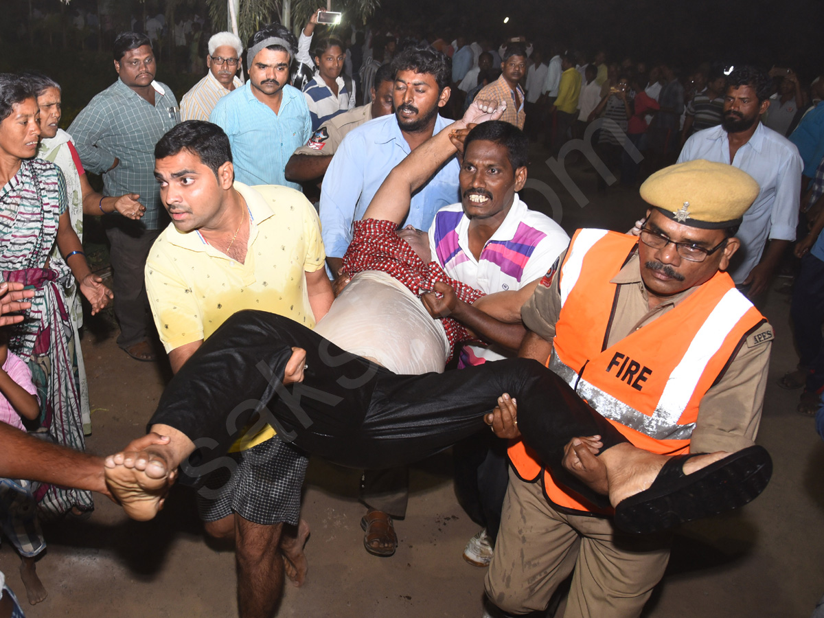 Tourist Boat Capsizes in Krishna River - Sakshi7