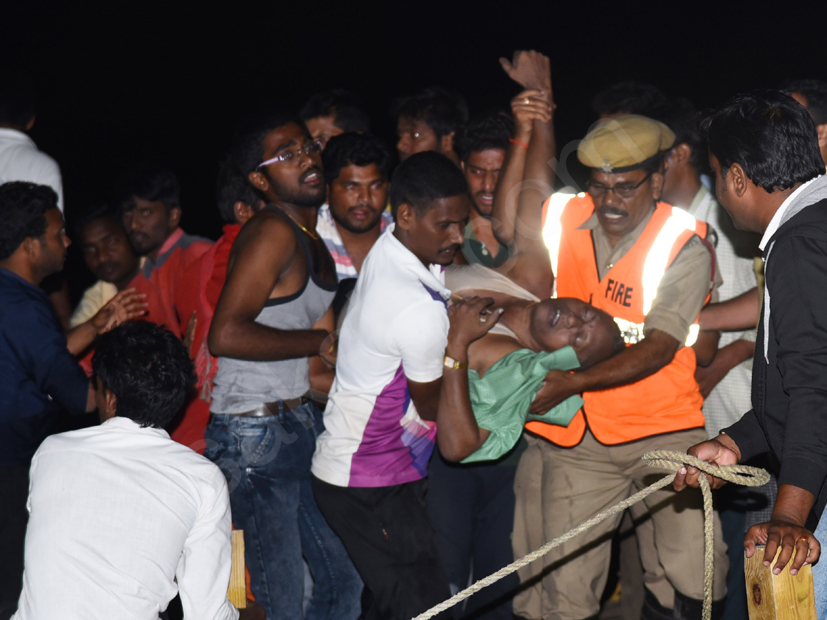 Tourist Boat Capsizes in Krishna River - Sakshi8