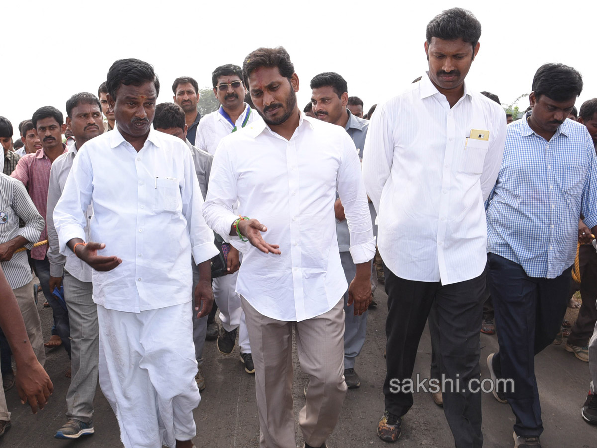 Ys Jagan PrajaSankalpaYatra Ends in Duvvur - Sakshi23