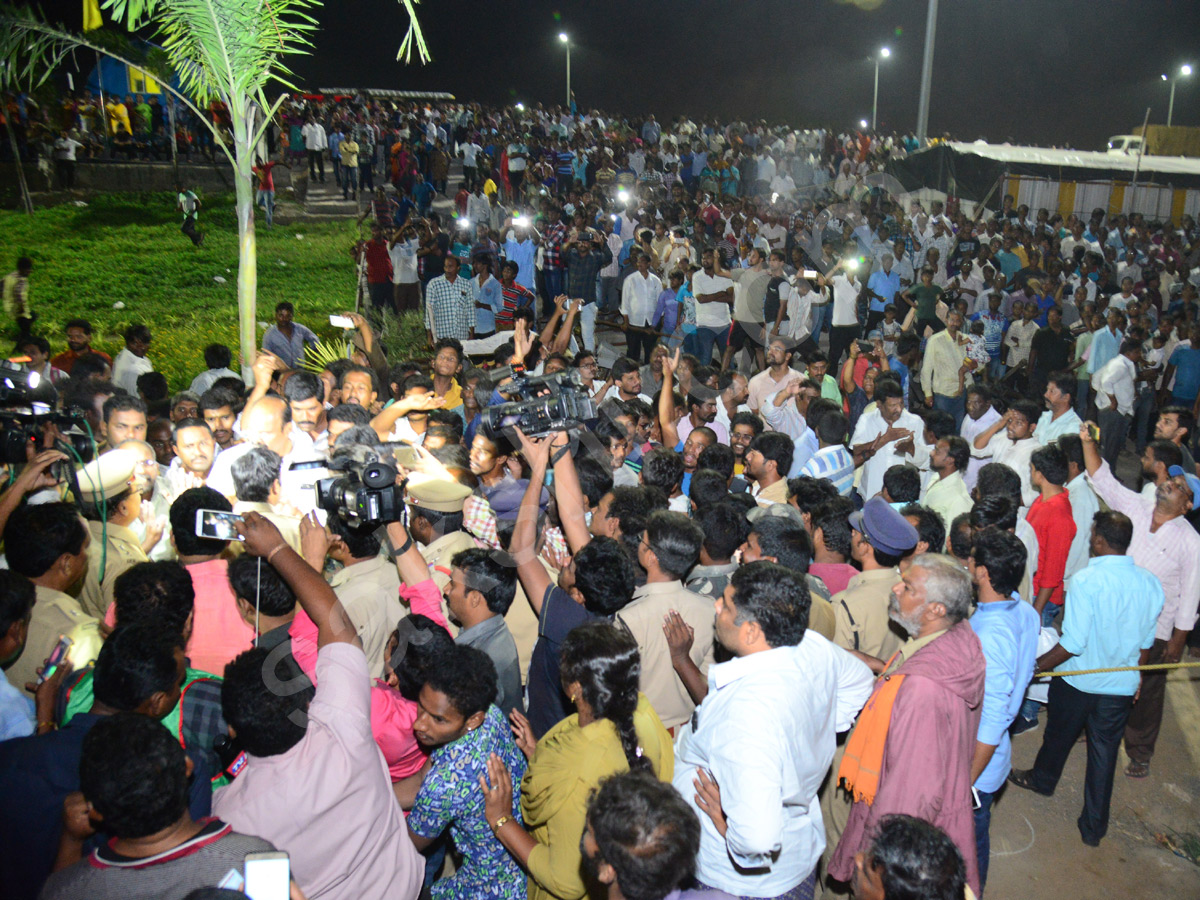 vijayawada boat turns over krishna river - Sakshi18