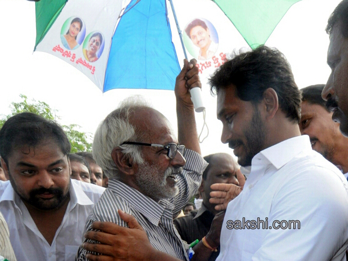 ninth day prajasankalapa yatra - Sakshi13
