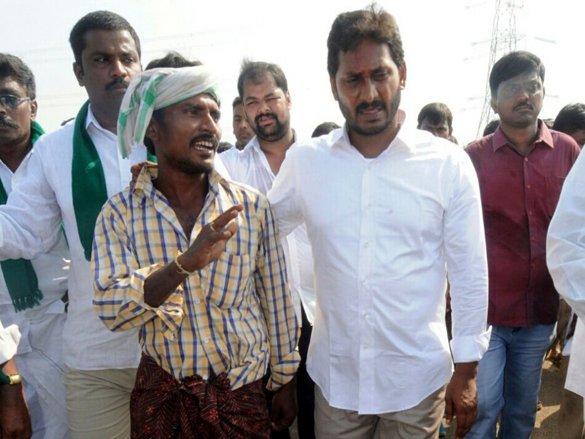 ninth day prajasankalapa yatra - Sakshi15