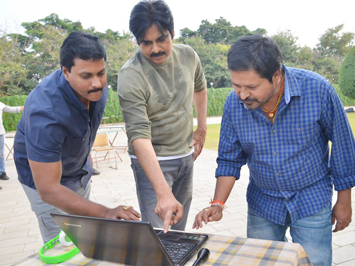Pawan Kalyan Launches Sunil 2 Countries Teaser - Sakshi - Sakshi1