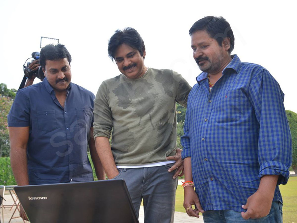 Pawan Kalyan Launches Sunil 2 Countries Teaser - Sakshi - Sakshi7